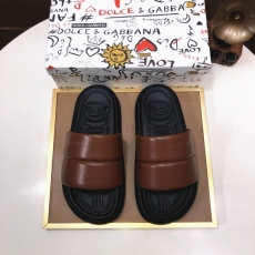 Dolce & Gabbana Slippers